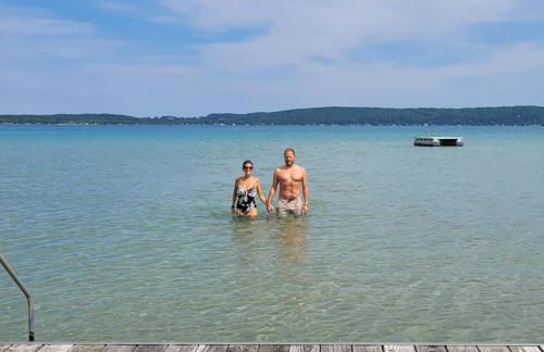 Crystal Lake Paradise - Gorgeous Lakefront Luxury! - Photo 5