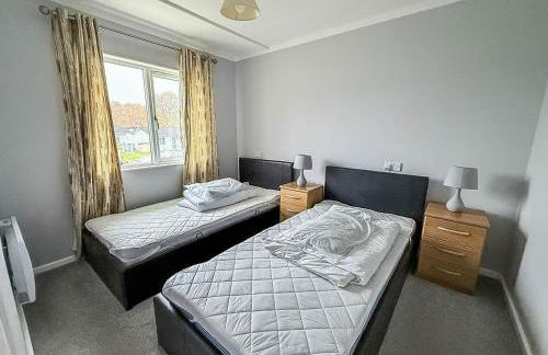 Charming Chalet On A Fantastic Holiday Park In Lowestoft Ref 12077B - Foto 16