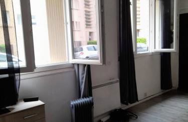 Studio 23 m2, proche centre, calme, WIFI, pk - Photo 6