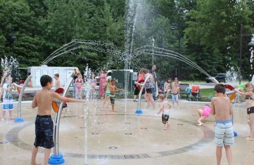 Remodeled Washer Dryer Mins to Beach & Downtown - Foto 37