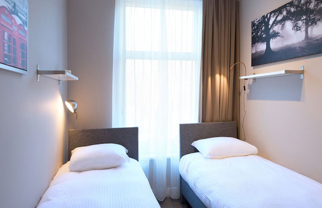 BizStay Park Central Apartments - Photo 2