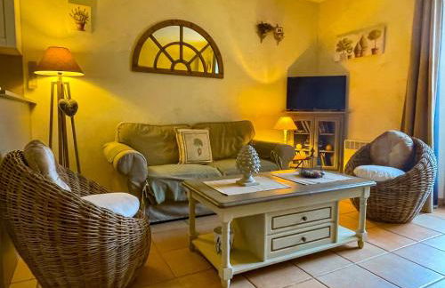 Bastidon à Gordes avec piscine - Photo 5