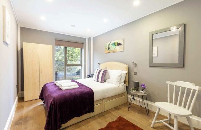 Beautiful Canal Side Notting Hill Abode With Terrace - Photo 6