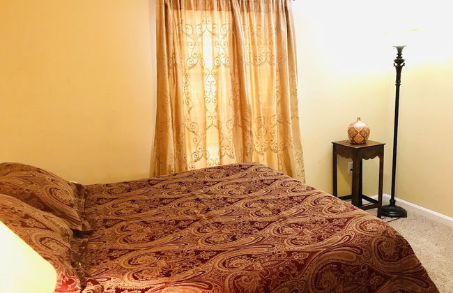 Spacious 3 BR Ranch House W Patio Yard in a Quiet Suburb - Foto 22