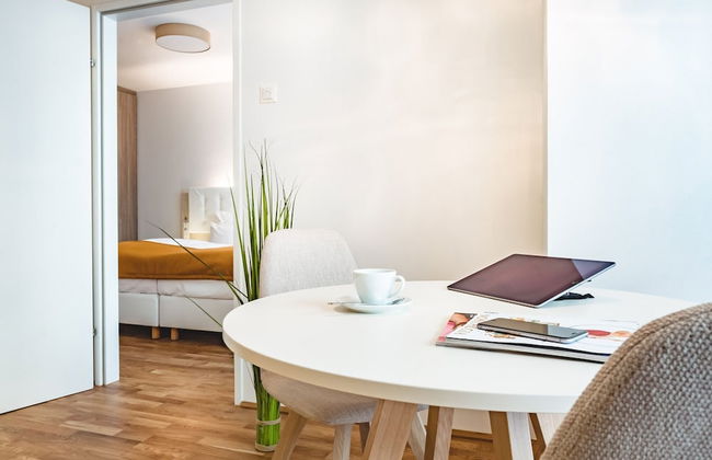 Oliver Apartments - Photo 42