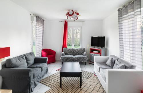 Tranquil Garden Retreat by the Sea - Foto 3