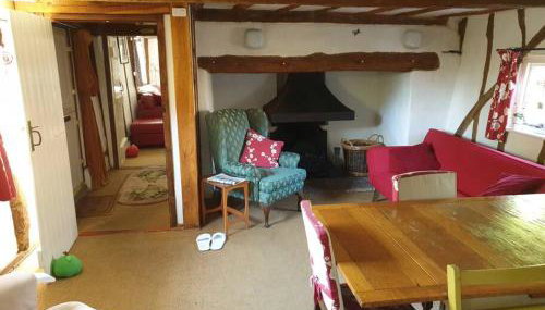 Entire Thatched Cottage - Foto 4