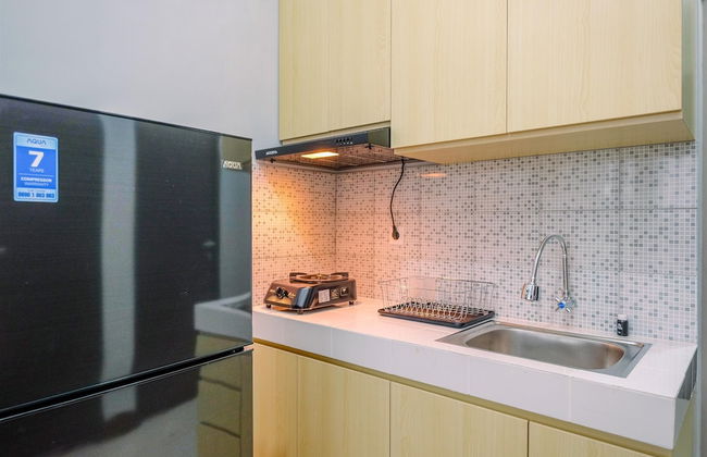 Elegant and Comfort 2BR at Royal Heights Apartment - Foto 4