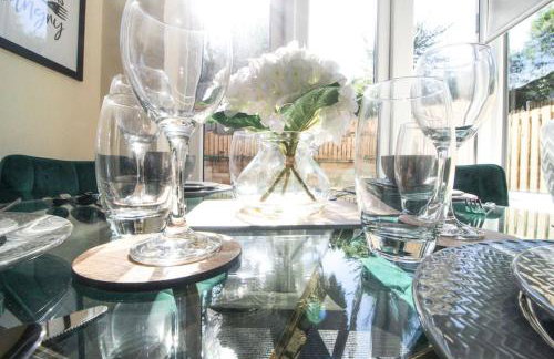 Cosy Modern 3 Bedroom House in Bradford City - Foto 46