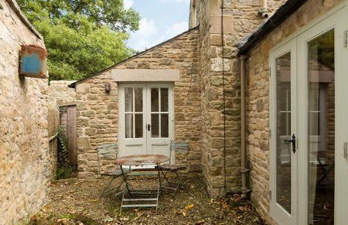 The Coach House - Photo 33