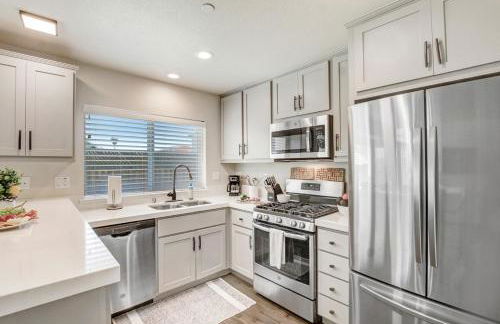 Game Night Meets Wine Country Elegance - Foto 44