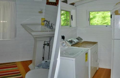 Charming Cottage Rental with Breathtaking Ocean Views on Peaks Island, Maine - Foto 14