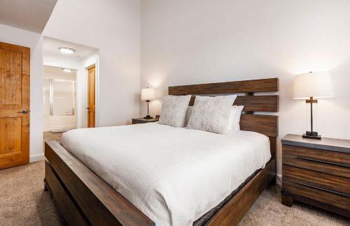 Crestview Condominiums by All Seasons Resort Lodging - Photo 8