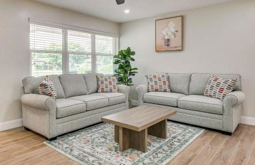 Backyard Oasis Fort Lauderdale Home Near Beach - Foto 6