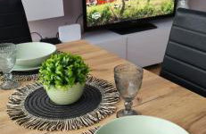 Ekskluzywny Apartament w Centrum z Klimatyzacją i Balkonem - Foto 18