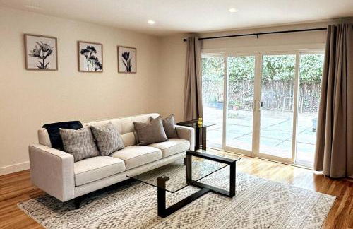 Modern, Renovated 5b/3ba near Apple, Kaiser - Foto 4