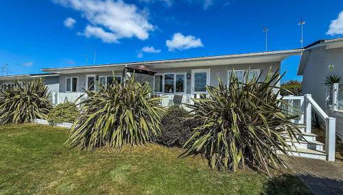 Cosy Chalet On A Beautiful Holiday Park In Lowestoft Ref 12080B - Foto 1