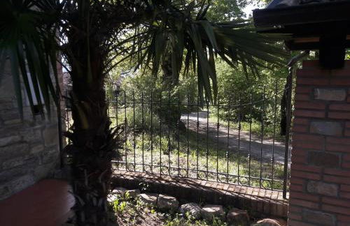 Fine 5 bedroom Farmhouse - Photo 43