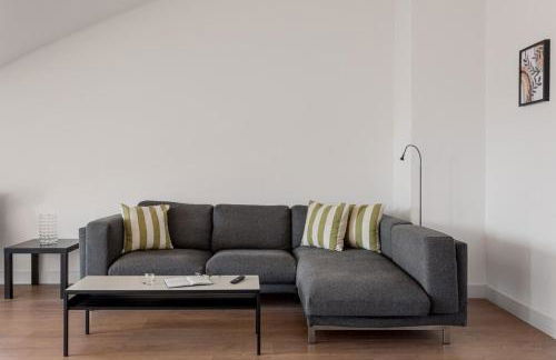 GuestReady - Gorgeous apt with river view - Foto 15