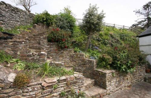 Puckey Hill - Photo 7