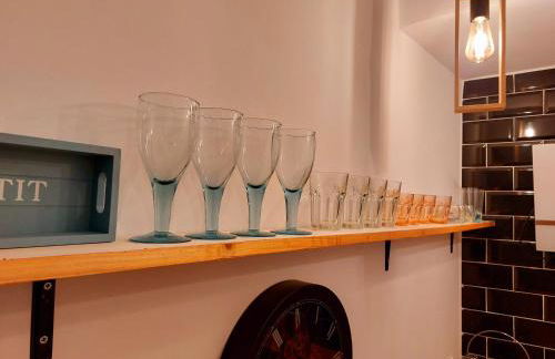 Apartamento completo distancia 350m Chamartin - Photo 44