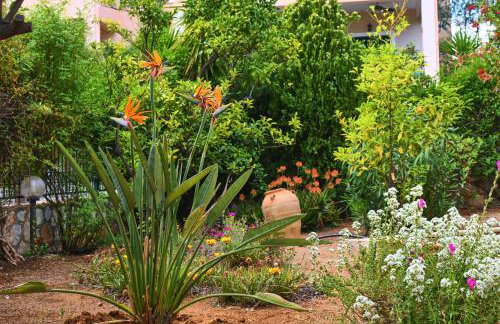 Pavlos' cottage with beach view - Foto 20