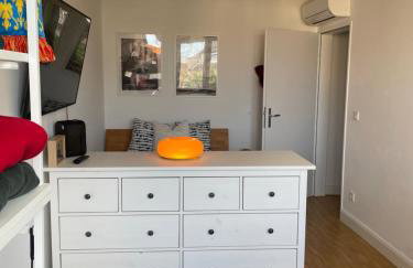 Moderne Zimmer in Köln Lindenthal - Photo 4