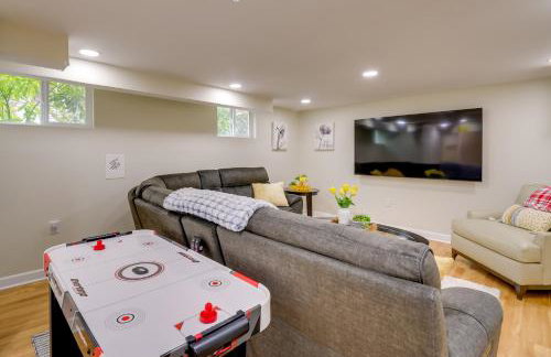 Direct Beach Access Getaway on Port Orchard! - Foto 30