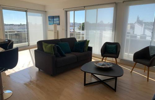 Appt 4 pers, centre-ville tout à pieds, plage 300m, aperçu mer, très calme parking privé, possibilité garage et location vélos électriques - Foto 3