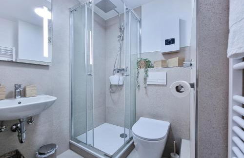 Alpha Apartments - Photo 39