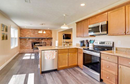 Modern Retreat Near Smoky Mtns and Asheville! - Foto 9