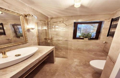 Holiday home with sauna and whirlpool - Foto 11