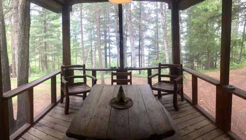 Idyllic Woodland Getaway by Squaw Lake in Lac Du Flambeau, Wisconsin - Foto 3