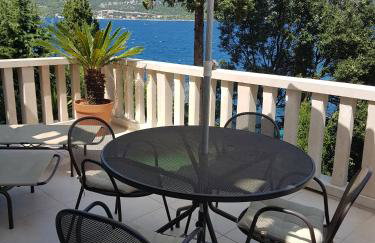 Villa Jade Apartments FRONT ROW SEA VIEW - WALK TO KORCULA OLD TOWN - Foto 76