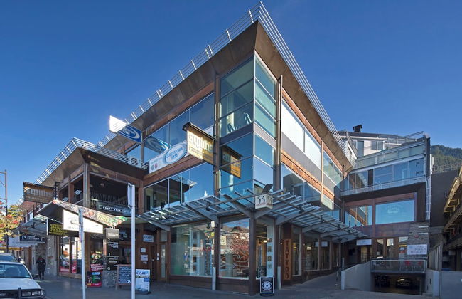 Bay View Condo by Staysouth - Photo 18