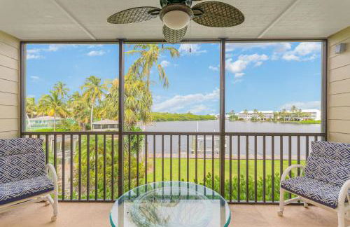 Mermaid Haven at Bocilla - Photo 2