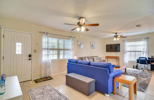 6 Mi to Beaches! Seminole Home with Furnished Patio - Foto 5