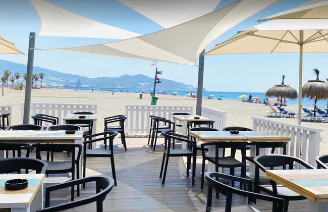 Spacious Apartment With 2 Terraces - Photo 18