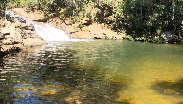 Senderismo por las cascadas de Chapada dos Guimarães - Foto 4, Piscina natural de Chapada dos Guimarães