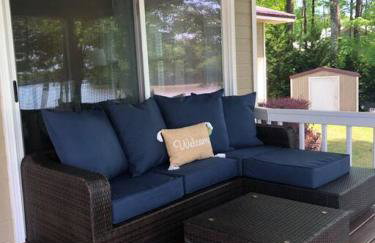 Ultimate Family Fun Lakehouse with pool and dock - Foto 33