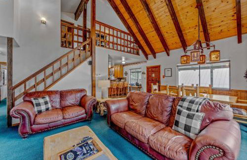 Near Northstar Wooded Retreat with Deck & Loft - Foto 6