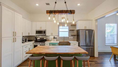 3BD Historic Charm x Modern Amenities w Hot Tub - Foto 5