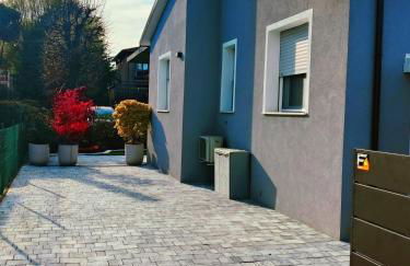 La Corte di Giovanna con parcheggio e tram Venezia - Foto 25