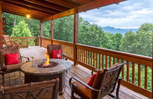 4 Bed 4 Bath Vacation home in Sylva - Foto 1