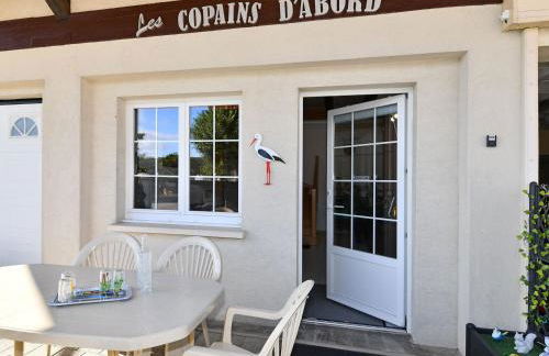 Gîte convivial avec terrasse abritée, 3 chambres, cuisine équipée, espace détente, proche autoroutes et pistes cyclables. - FR-1-744-6 - Foto 1