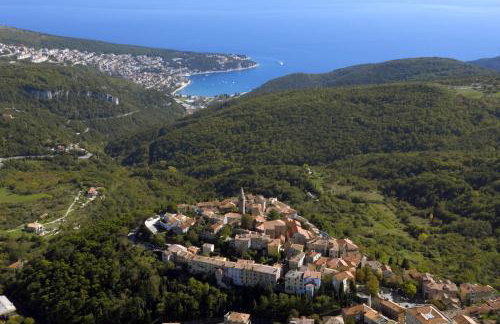 Holiday house in Labin with terrace, air conditioning, W-LAN, washing machine (4866-1) - Photo 40