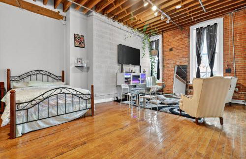 Huge 'MAN CAVE' 2 mins from Downtown Detroit apts - Foto 7