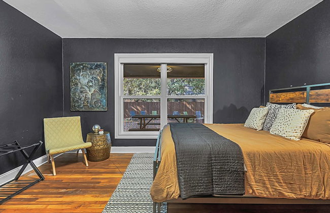 The Mod Poppy Large Home 10 Minutes From it all - Foto 52