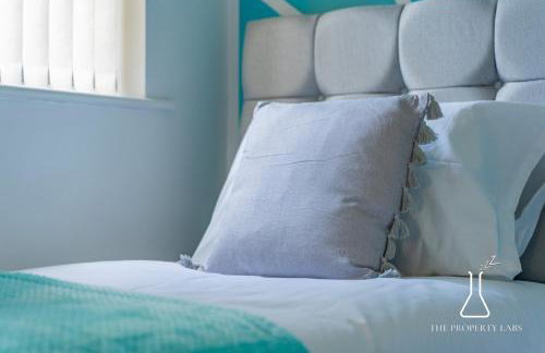 Luxury Birmingham City Centre Townhouse with BALCONY- Sleeps 10 - FREE Parking - Perfect for Contractors, Business Travellers, Families and other Groups - Near Bullring, Newstreet, Selfridges, NEC, NIA & Birmingham airport - Photo 32