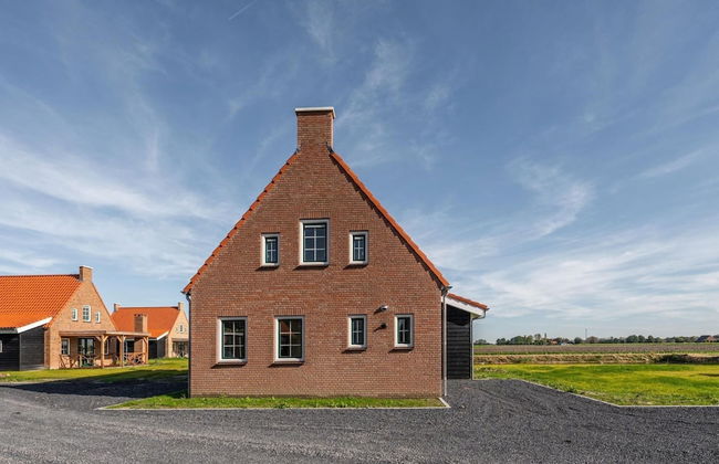 Villa With hot tub and Sauna, on a Holiday Park - Foto 15